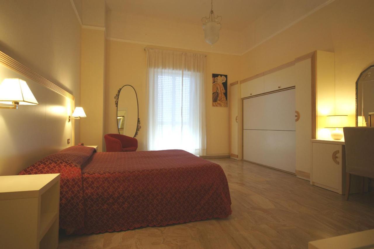 Hotel Liberty Viareggio Luaran gambar