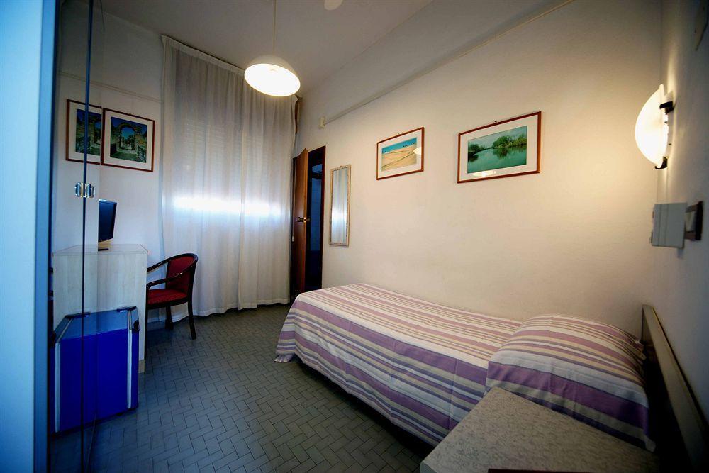 Hotel Liberty Viareggio Luaran gambar