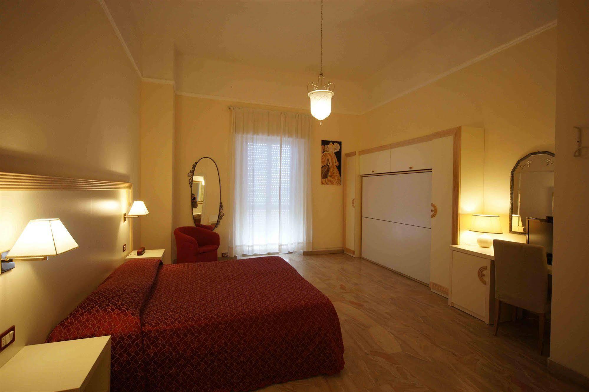 Hotel Liberty Viareggio Luaran gambar