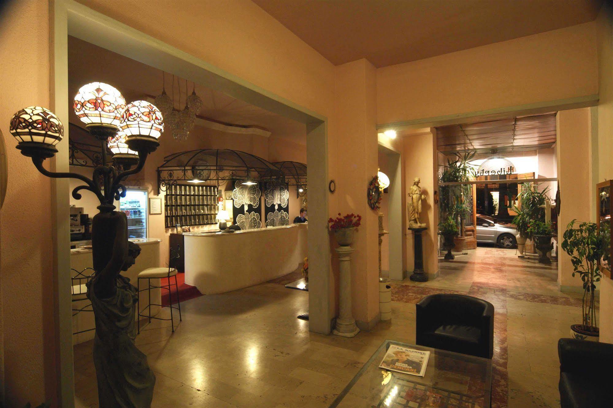 Hotel Liberty Viareggio Luaran gambar