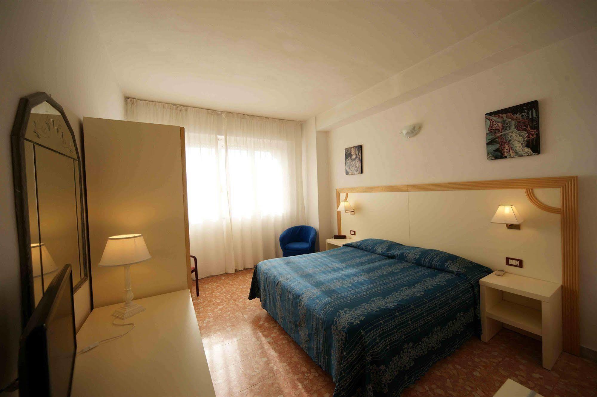 Hotel Liberty Viareggio Luaran gambar