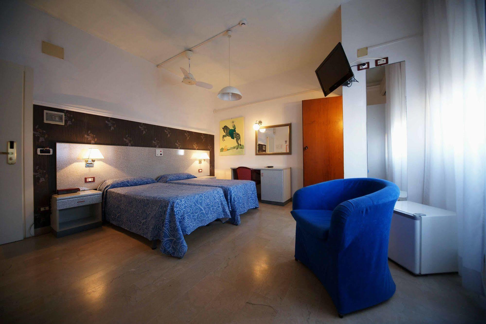 Hotel Liberty Viareggio Luaran gambar